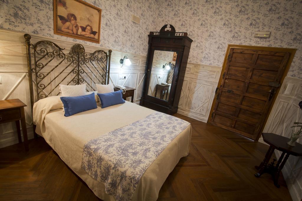 Hospederia Real Casona La Beltraneja Hotel Belmonte  Ngoại thất bức ảnh