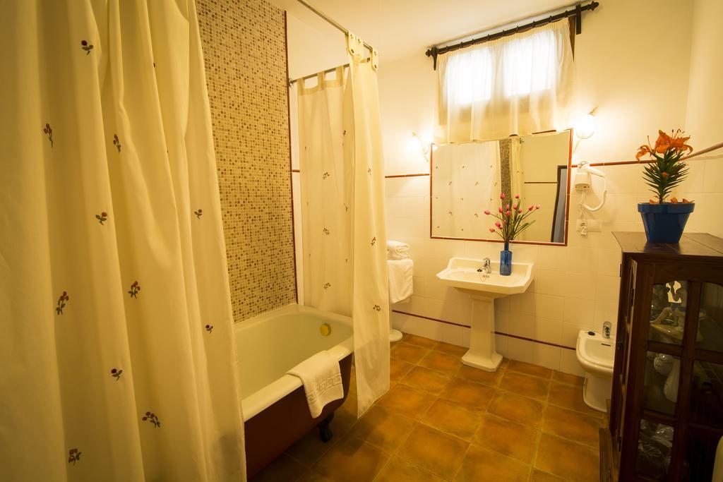 Hospederia Real Casona La Beltraneja Hotel Belmonte  Ngoại thất bức ảnh