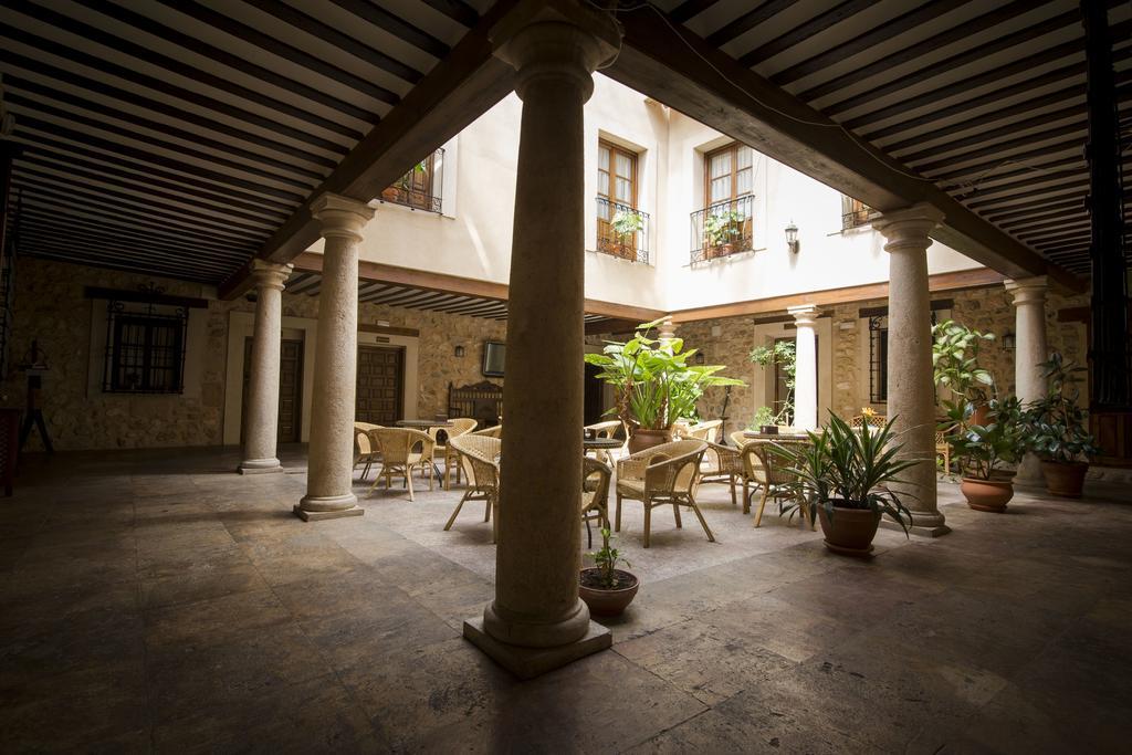 Hospederia Real Casona La Beltraneja Hotel Belmonte  Ngoại thất bức ảnh